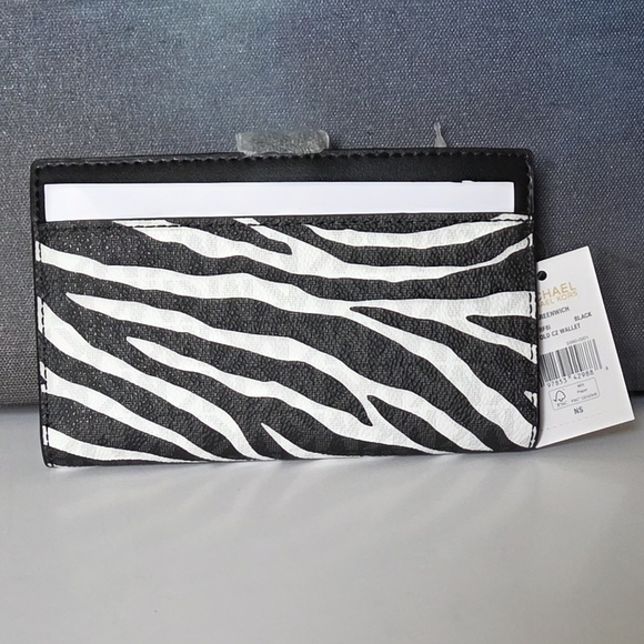 Michael Kors Black & White Zebra Print Wallet NWT - Picture 12 of 14